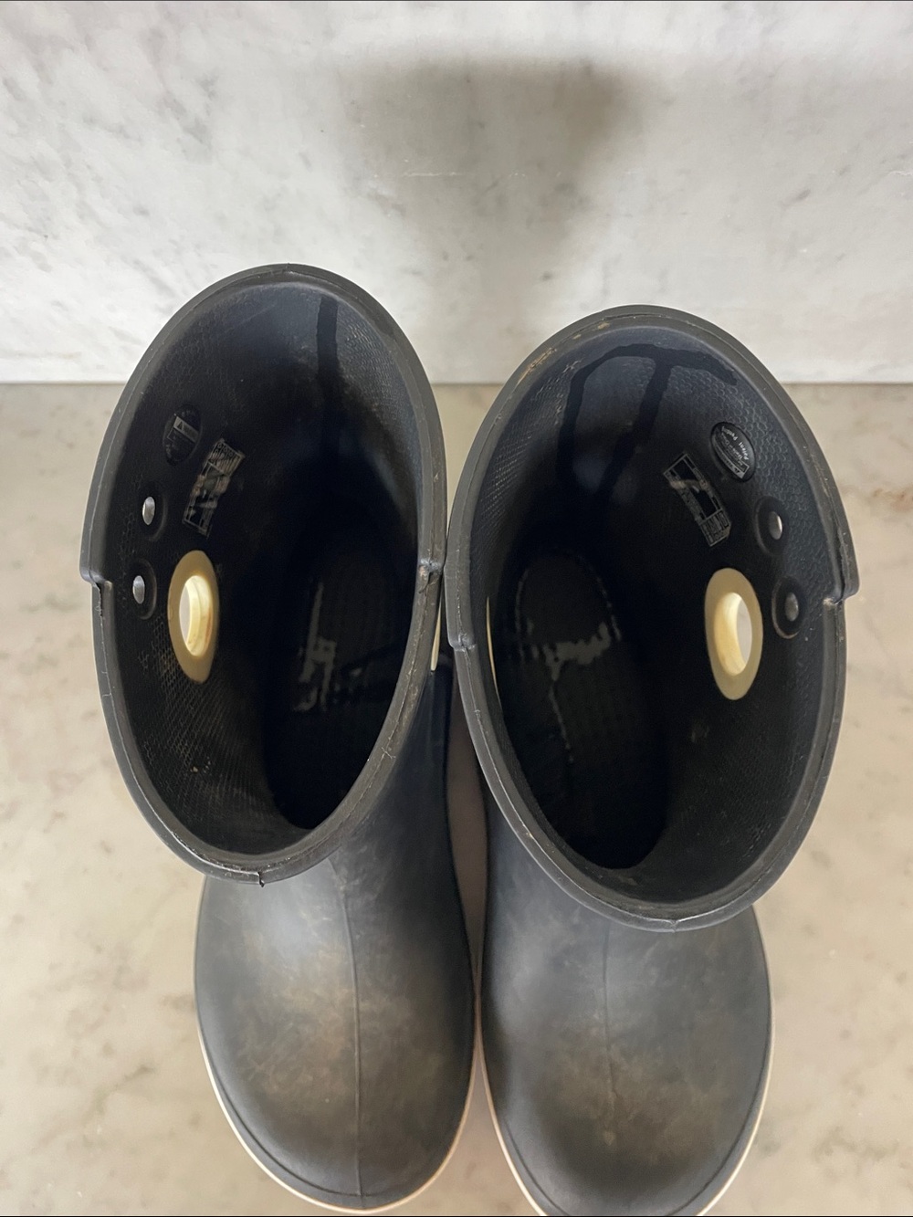 CROCS Black Rain Boots with Cream Trim - Picture 15 of 16